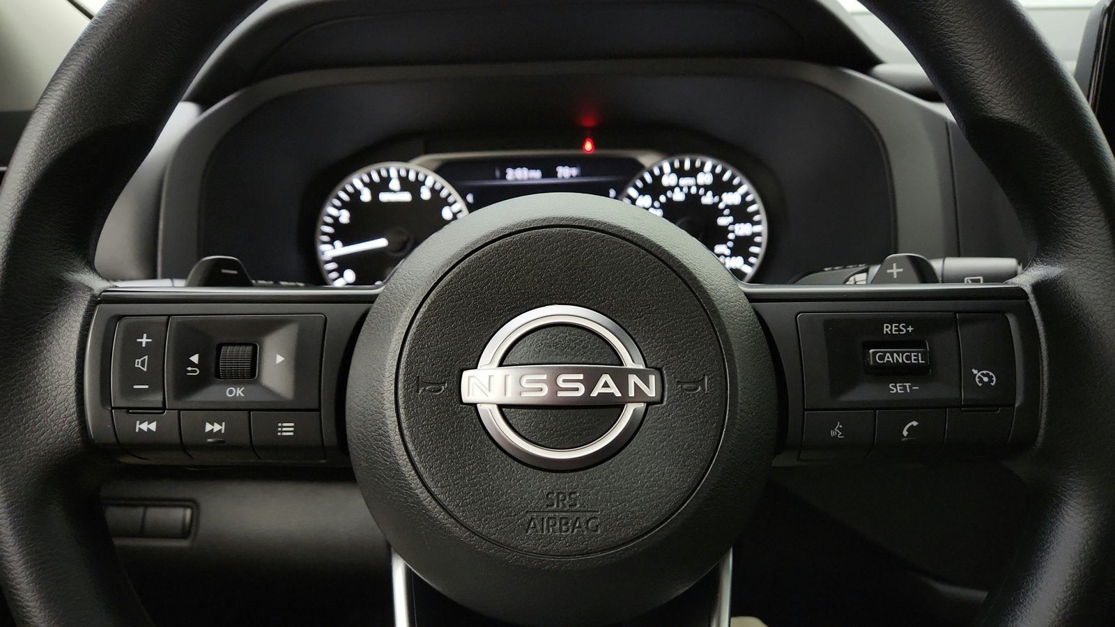 2024 Nissan Pathfinder S