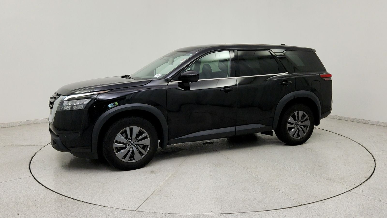 2024 Nissan Pathfinder S