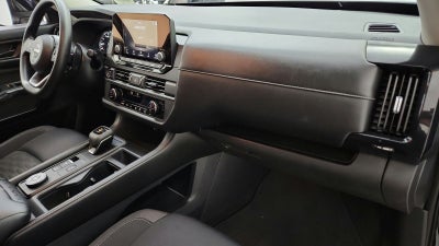 2024 Nissan Pathfinder S