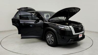 2025 Nissan Pathfinder S
