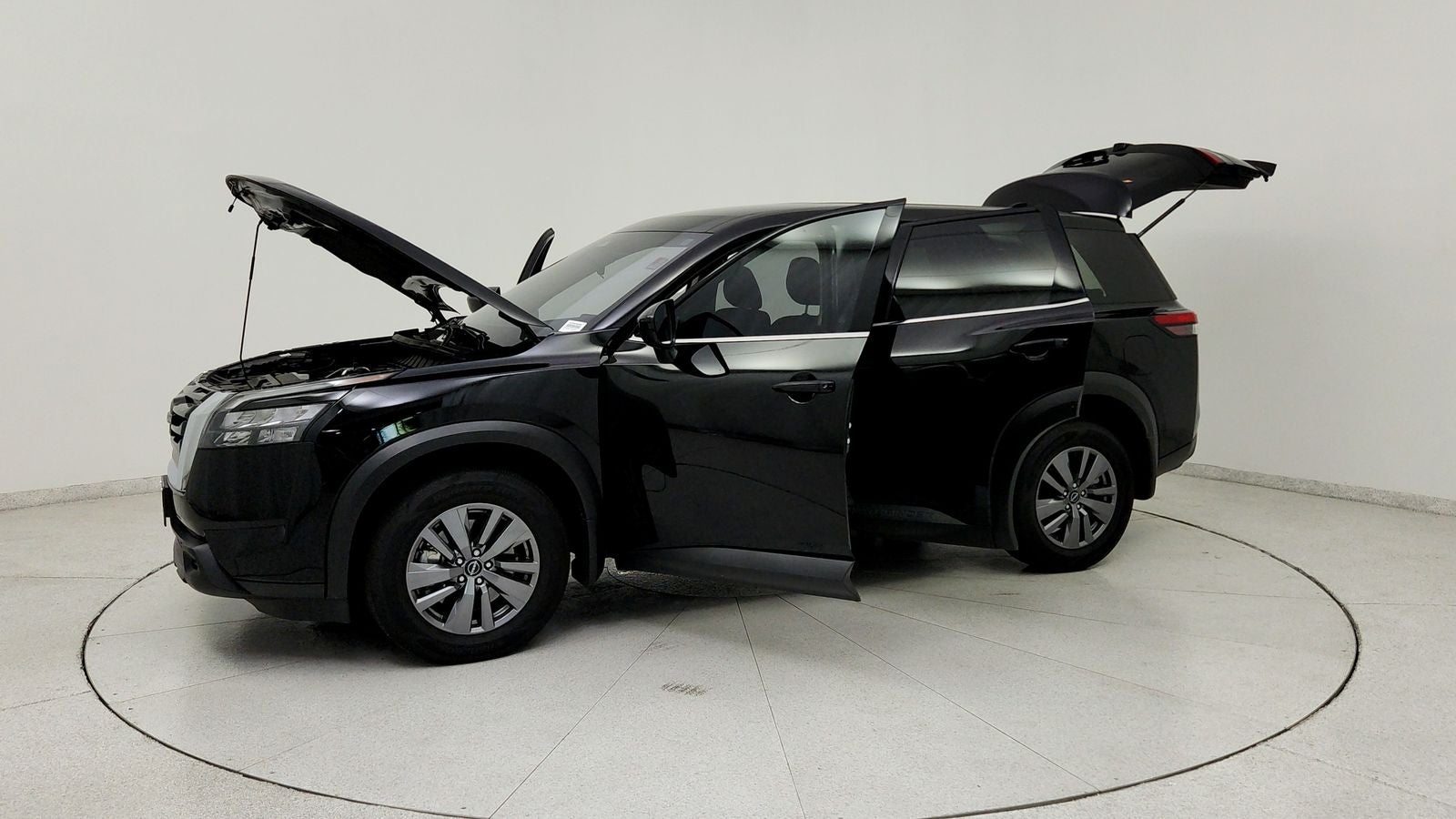 2025 Nissan Pathfinder S