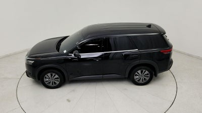 2025 Nissan Pathfinder S