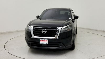 2025 Nissan Pathfinder S