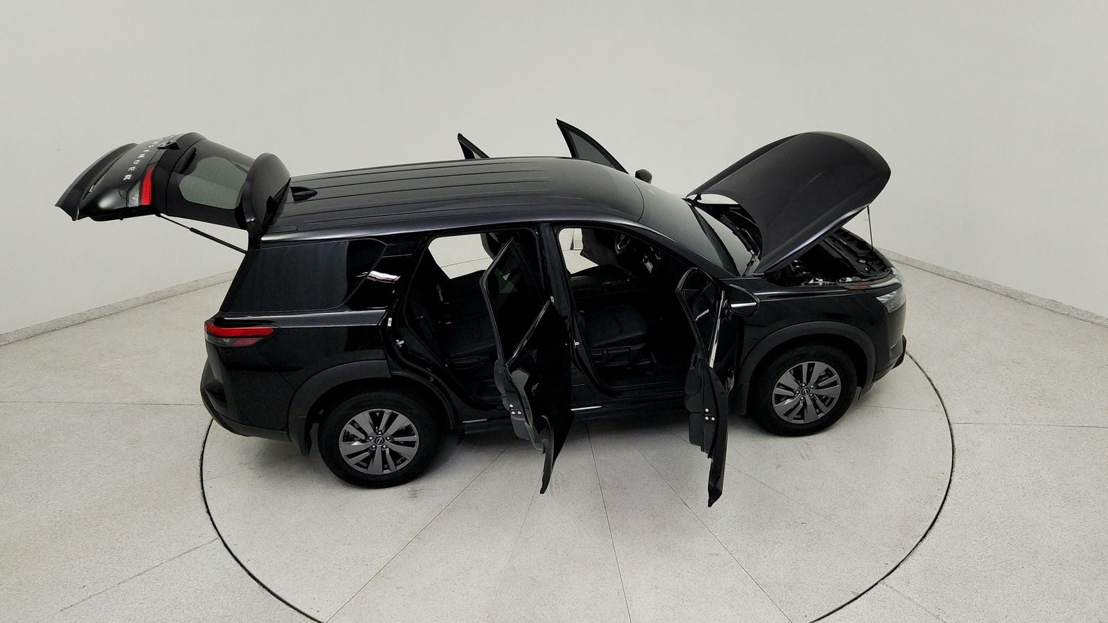 2025 Nissan Pathfinder S