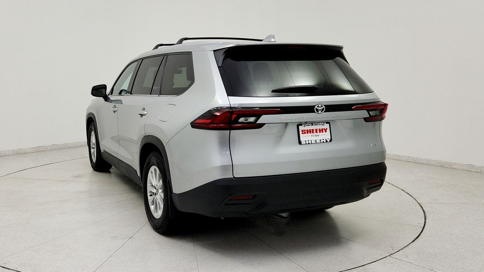 2025 Toyota Grand Highlander XLE