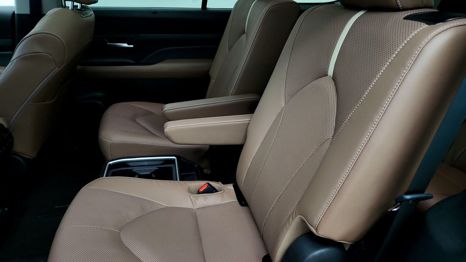 2025 Toyota Grand Highlander Platinum