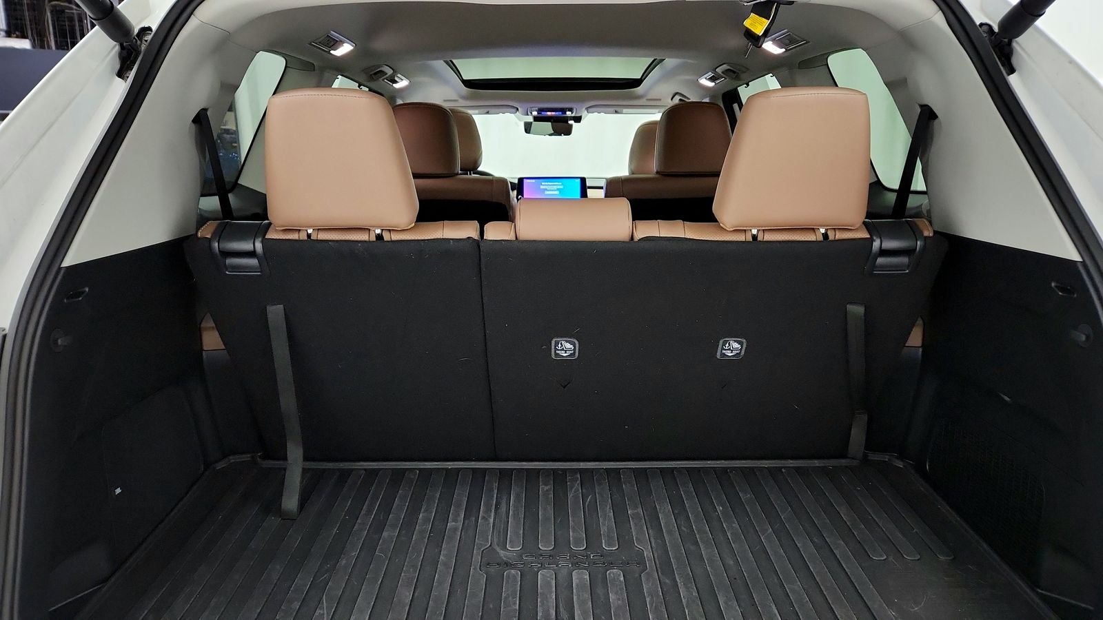 2025 Toyota Grand Highlander Platinum