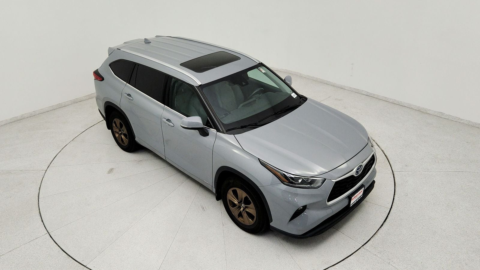 2022 Toyota Highlander Hybrid Bronze Edition
