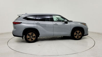 2022 Toyota Highlander Hybrid Bronze Edition