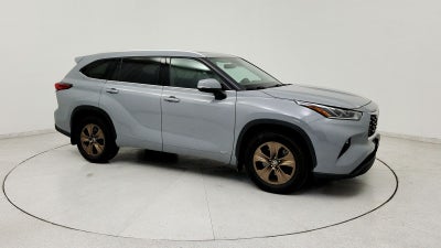 2022 Toyota Highlander Hybrid Bronze Edition
