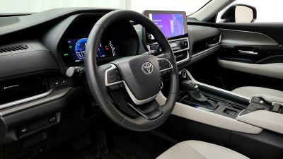 2025 Toyota Grand Highlander Hybrid XLE