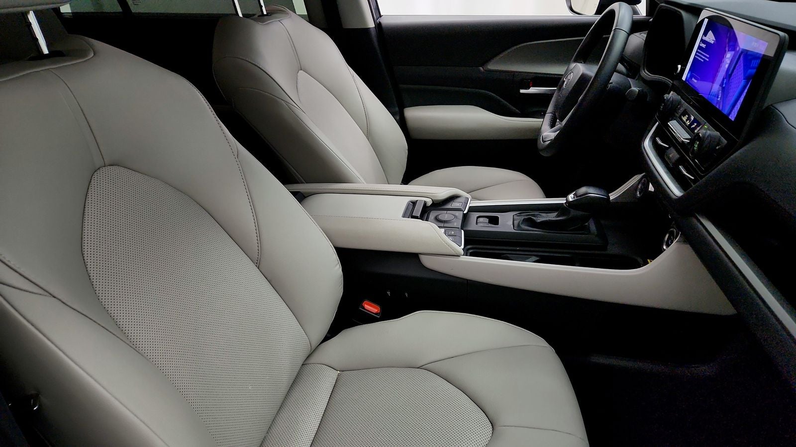 2025 Toyota Grand Highlander Hybrid XLE