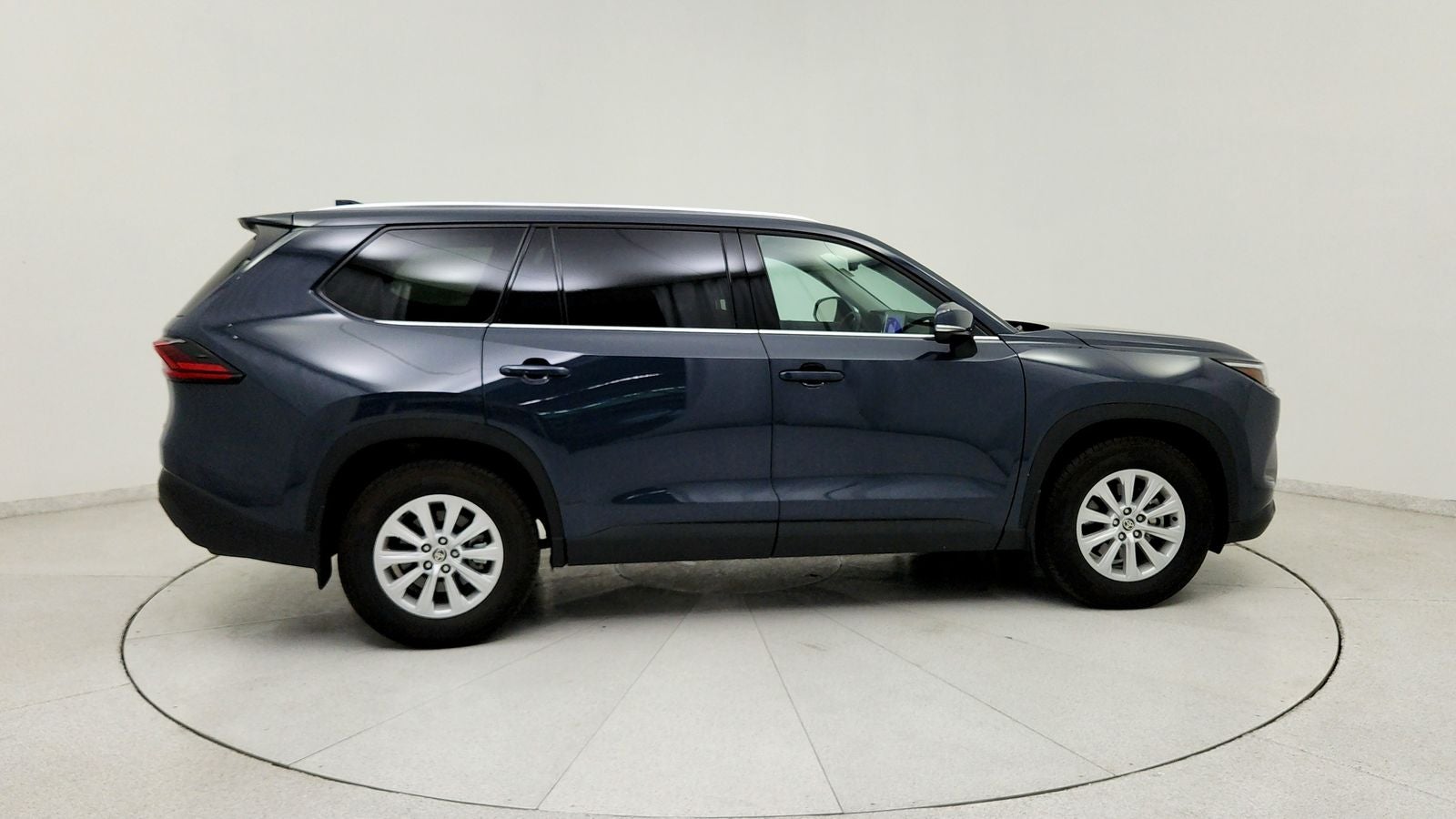 2025 Toyota Grand Highlander Hybrid XLE