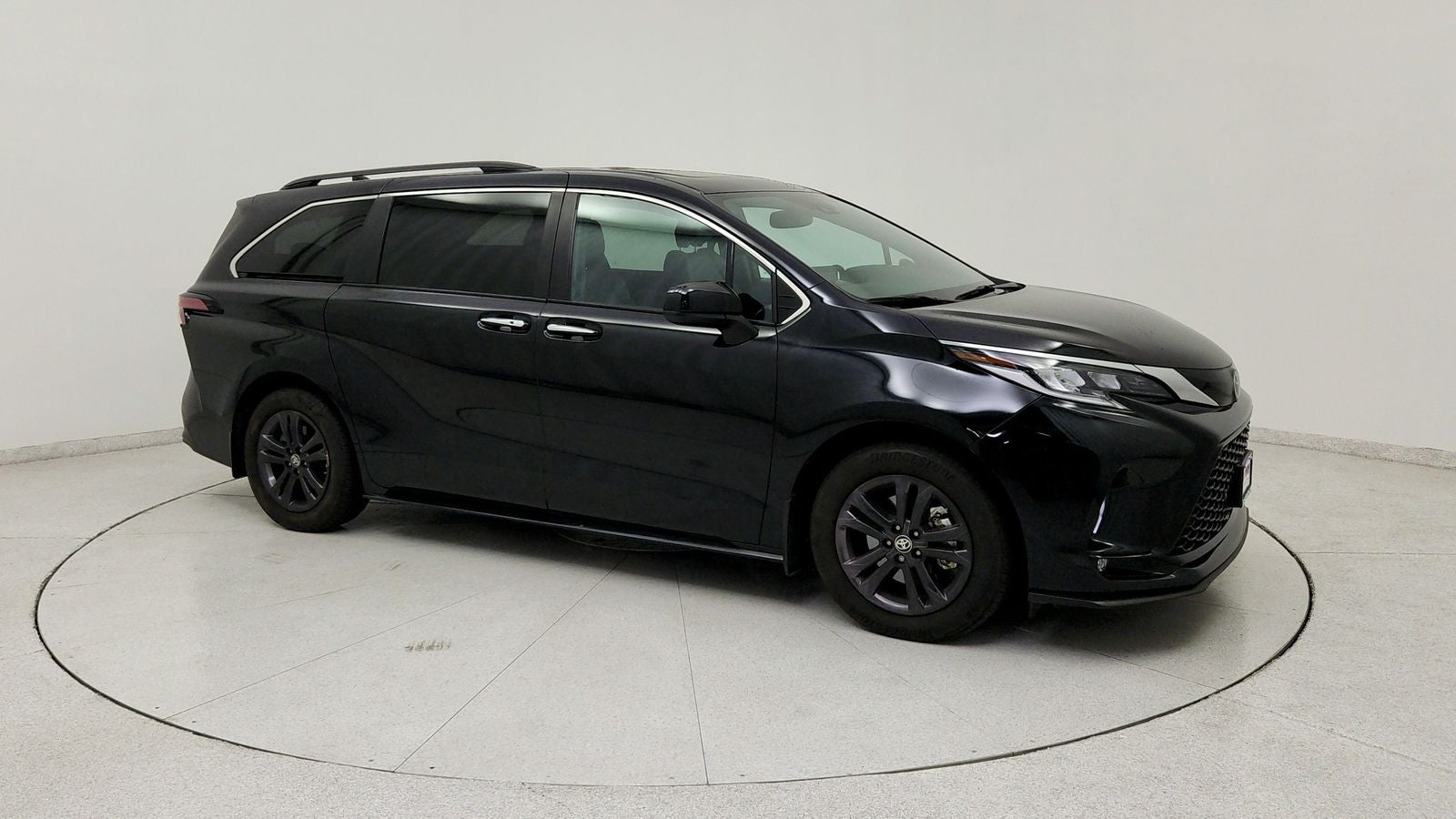 2024 Toyota Sienna XSE 7 Passenger