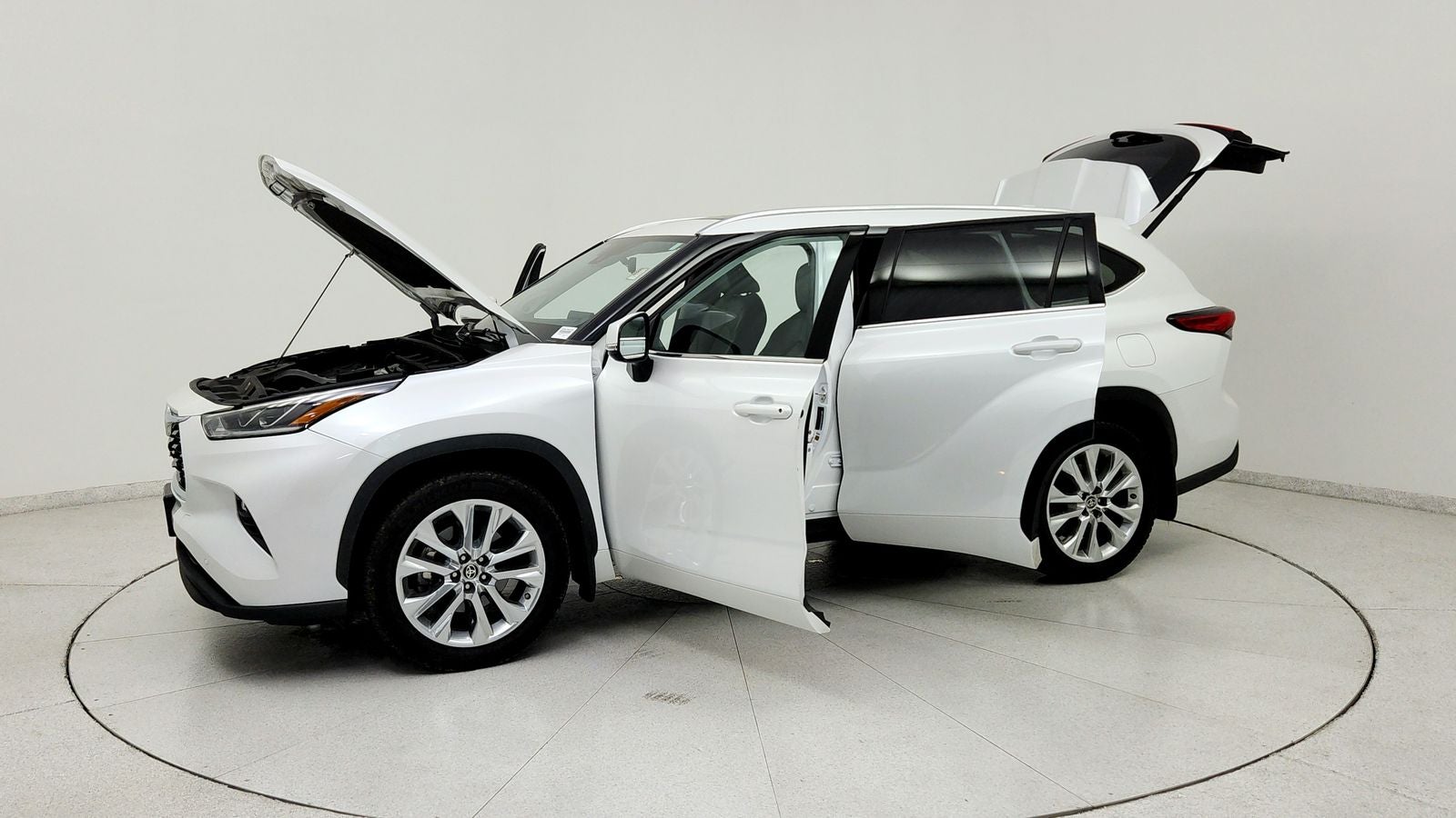 2022 Toyota Highlander Limited