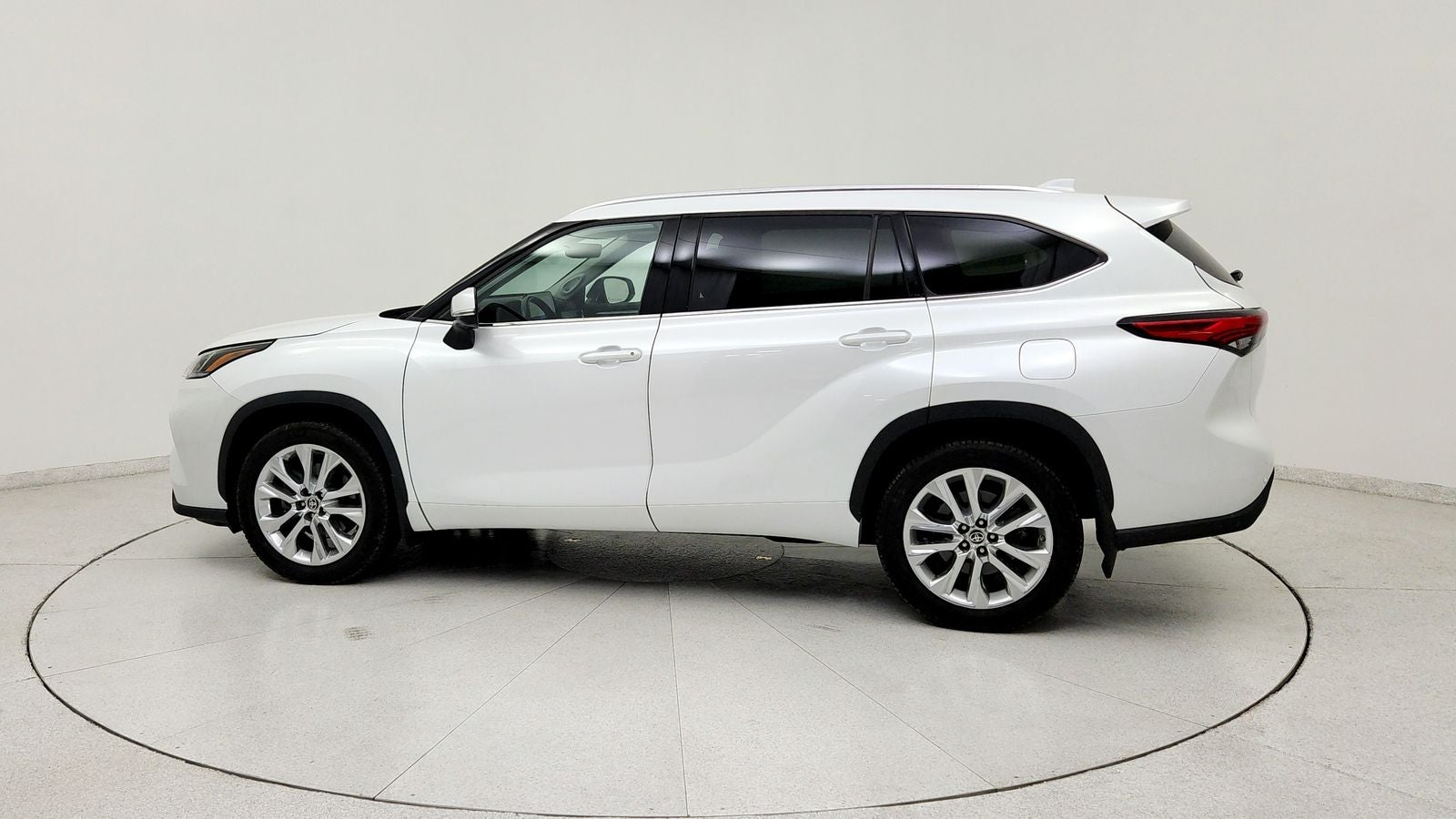 2022 Toyota Highlander Limited
