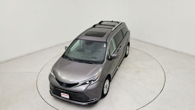 2022 Toyota Sienna Platinum 7 Passenger