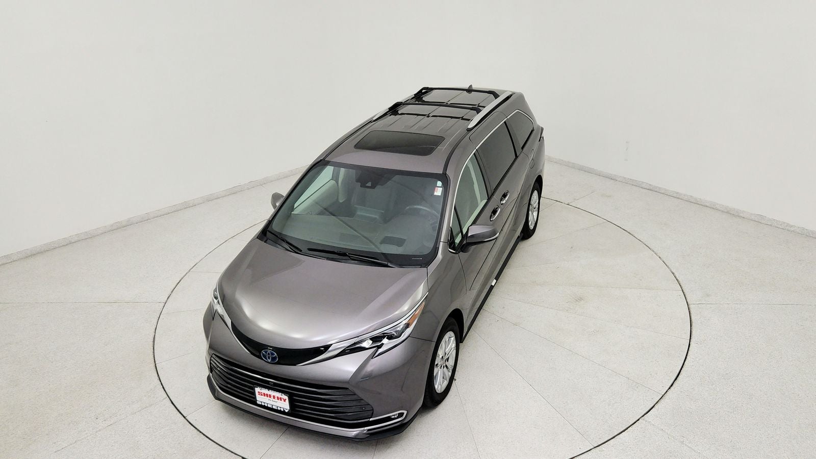 2022 Toyota Sienna Platinum 7 Passenger