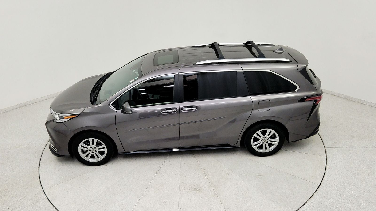 2022 Toyota Sienna Platinum 7 Passenger