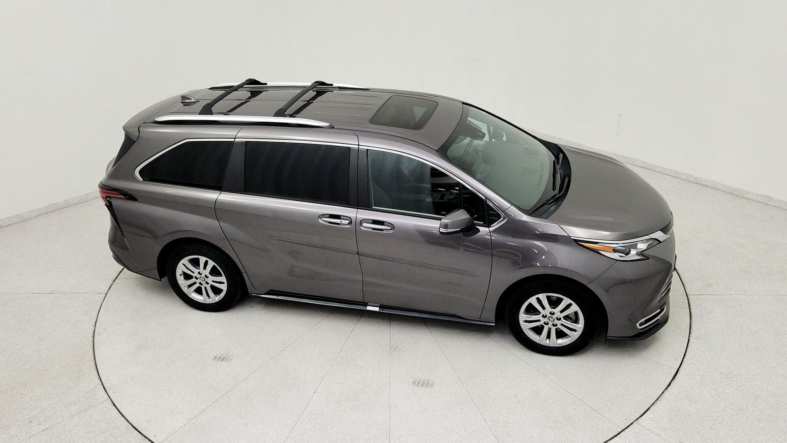 2022 Toyota Sienna Platinum 7 Passenger