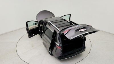 2022 Toyota Sienna Platinum 7 Passenger