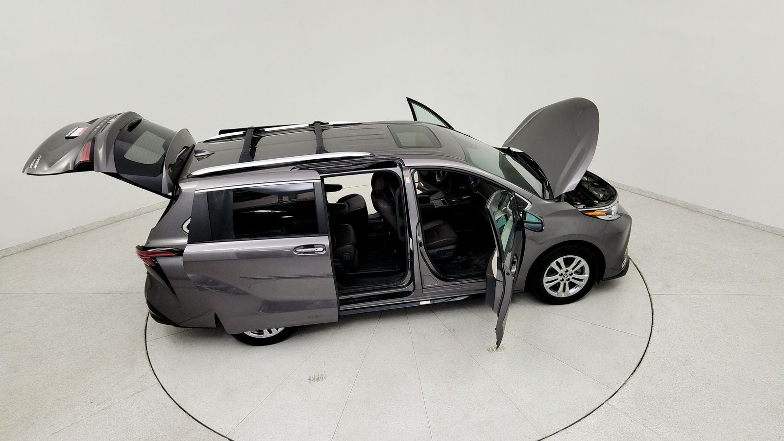 2022 Toyota Sienna Platinum 7 Passenger