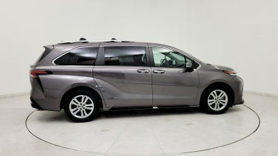 2022 Toyota Sienna Platinum 7 Passenger