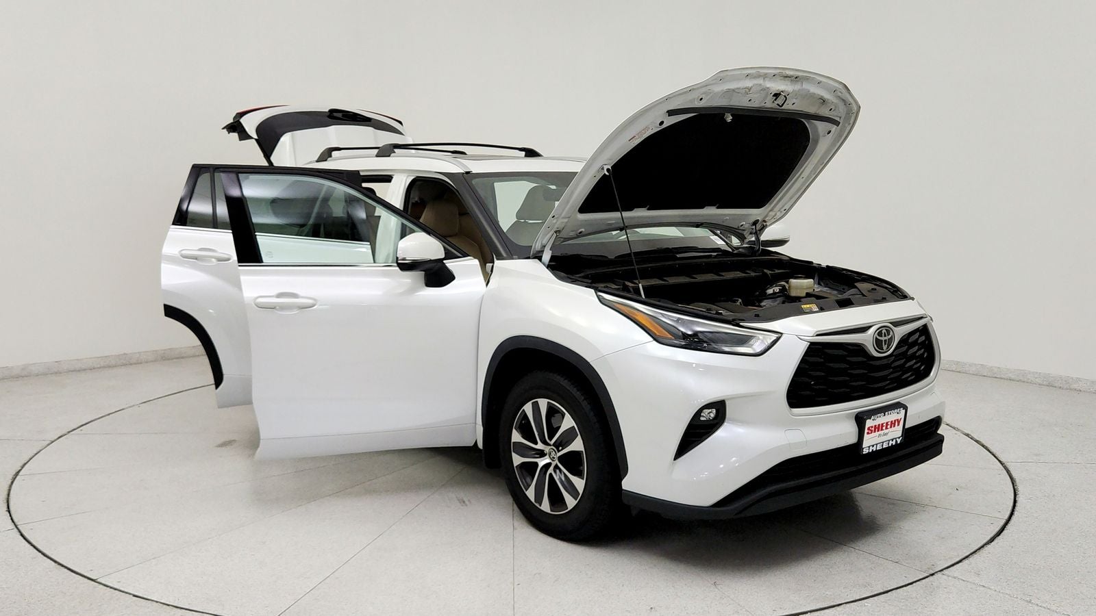 2022 Toyota Highlander XLE