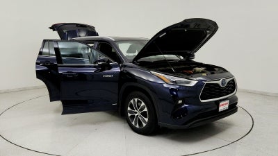 2021 Toyota Highlander Hybrid XLE