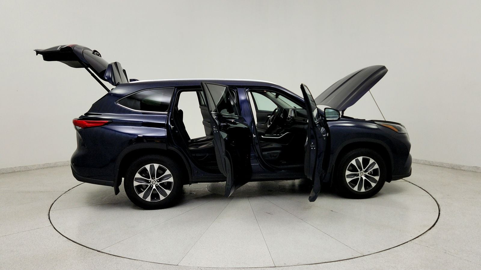2021 Toyota Highlander Hybrid XLE