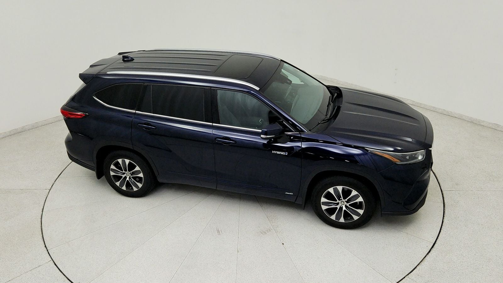 2021 Toyota Highlander Hybrid XLE