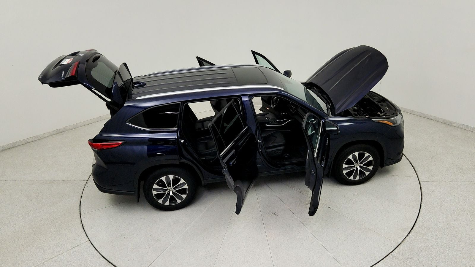 2021 Toyota Highlander Hybrid XLE