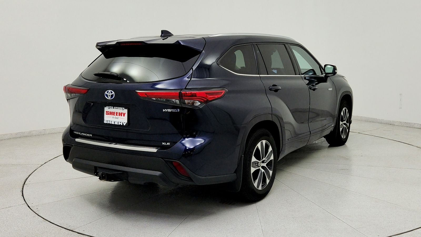 2021 Toyota Highlander Hybrid XLE