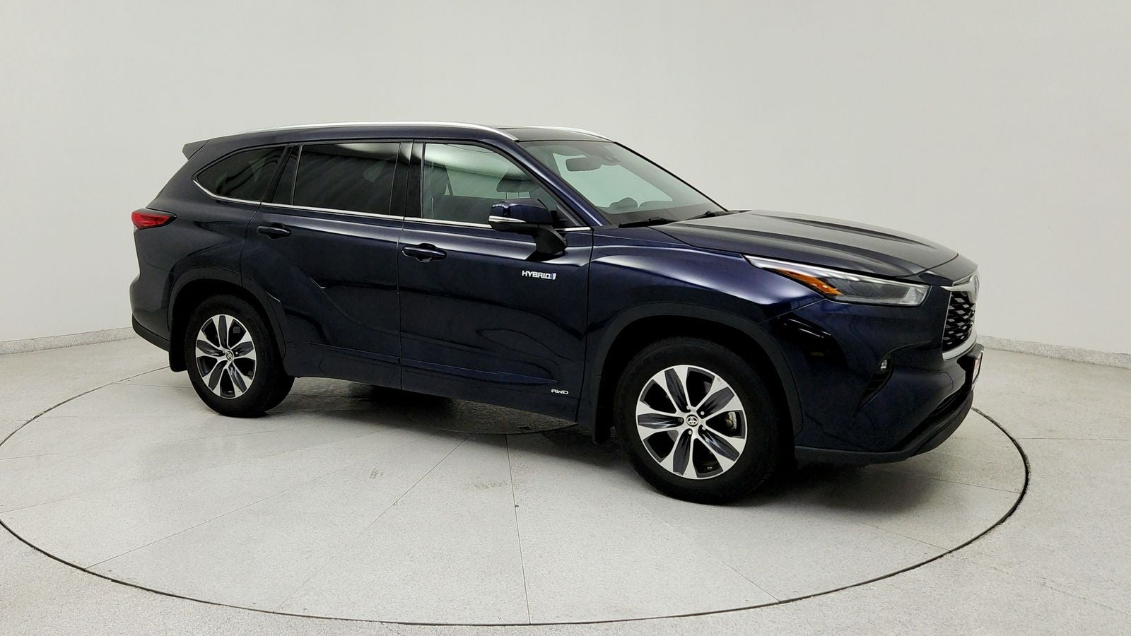 2021 Toyota Highlander Hybrid XLE