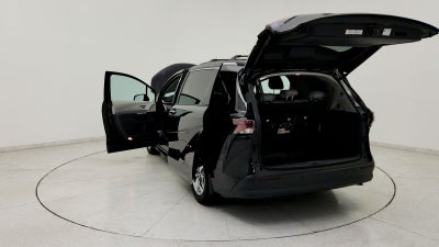 2024 Toyota Sienna XLE 7 Passenger