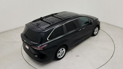 2024 Toyota Sienna XLE 7 Passenger