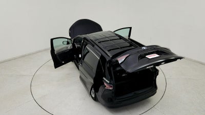 2024 Toyota Sienna XLE 7 Passenger