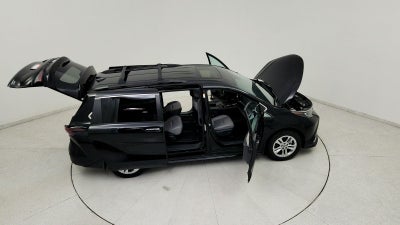 2024 Toyota Sienna XLE 7 Passenger