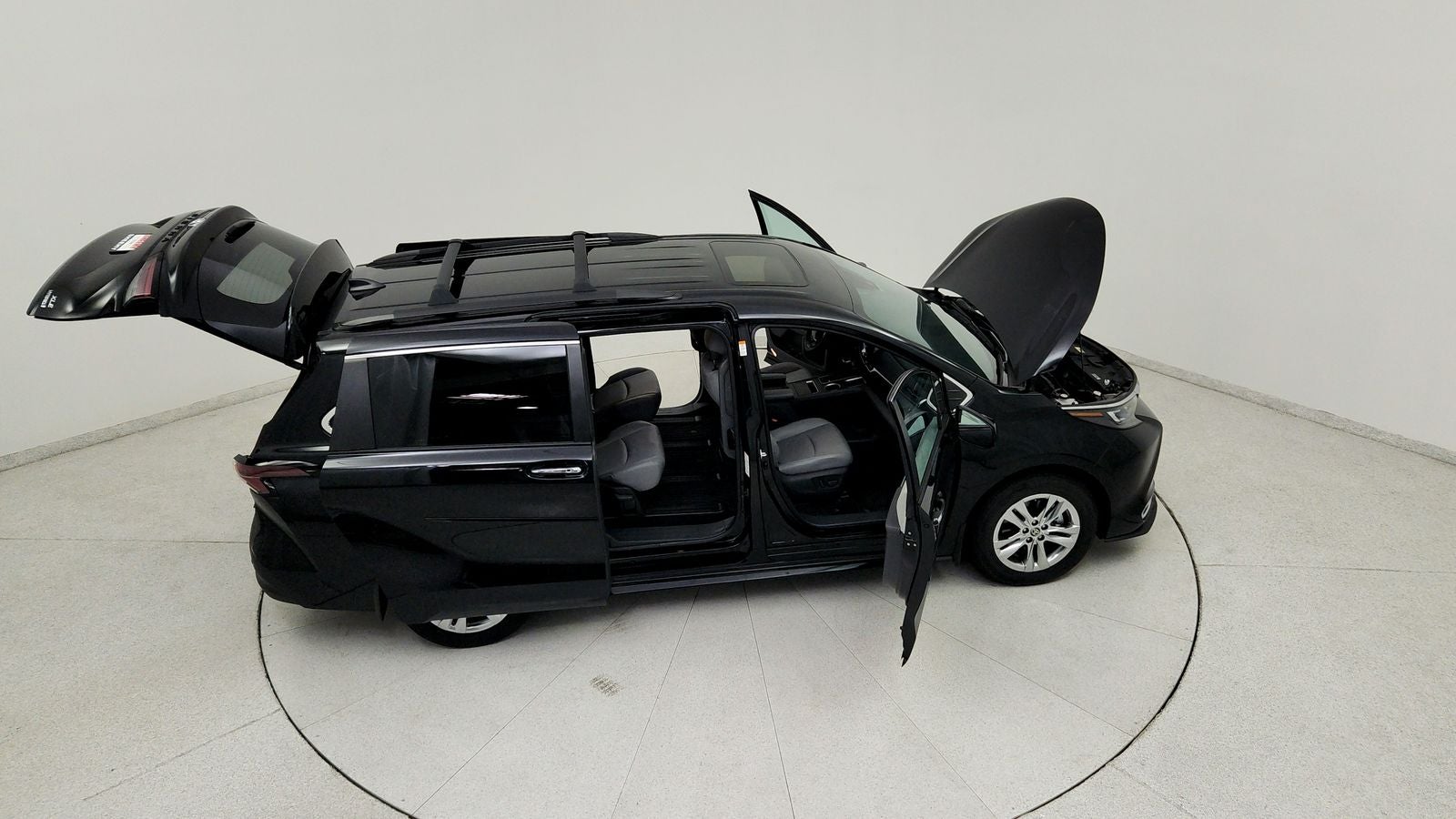2024 Toyota Sienna XLE 7 Passenger