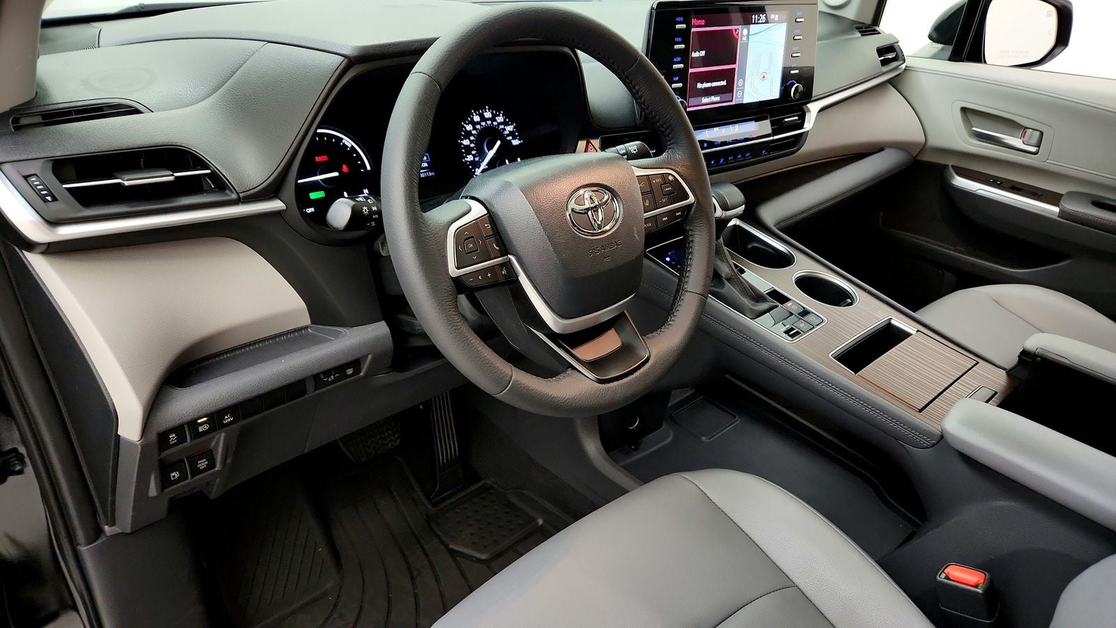 2024 Toyota Sienna XLE 7 Passenger