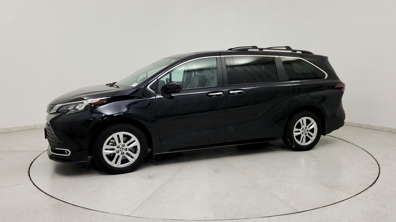 2024 Toyota Sienna XLE 7 Passenger
