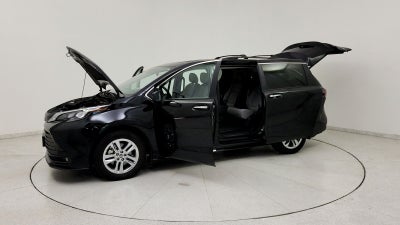 2025 Toyota Sienna XLE 7 Passenger