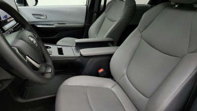 2025 Toyota Sienna XLE 7 Passenger