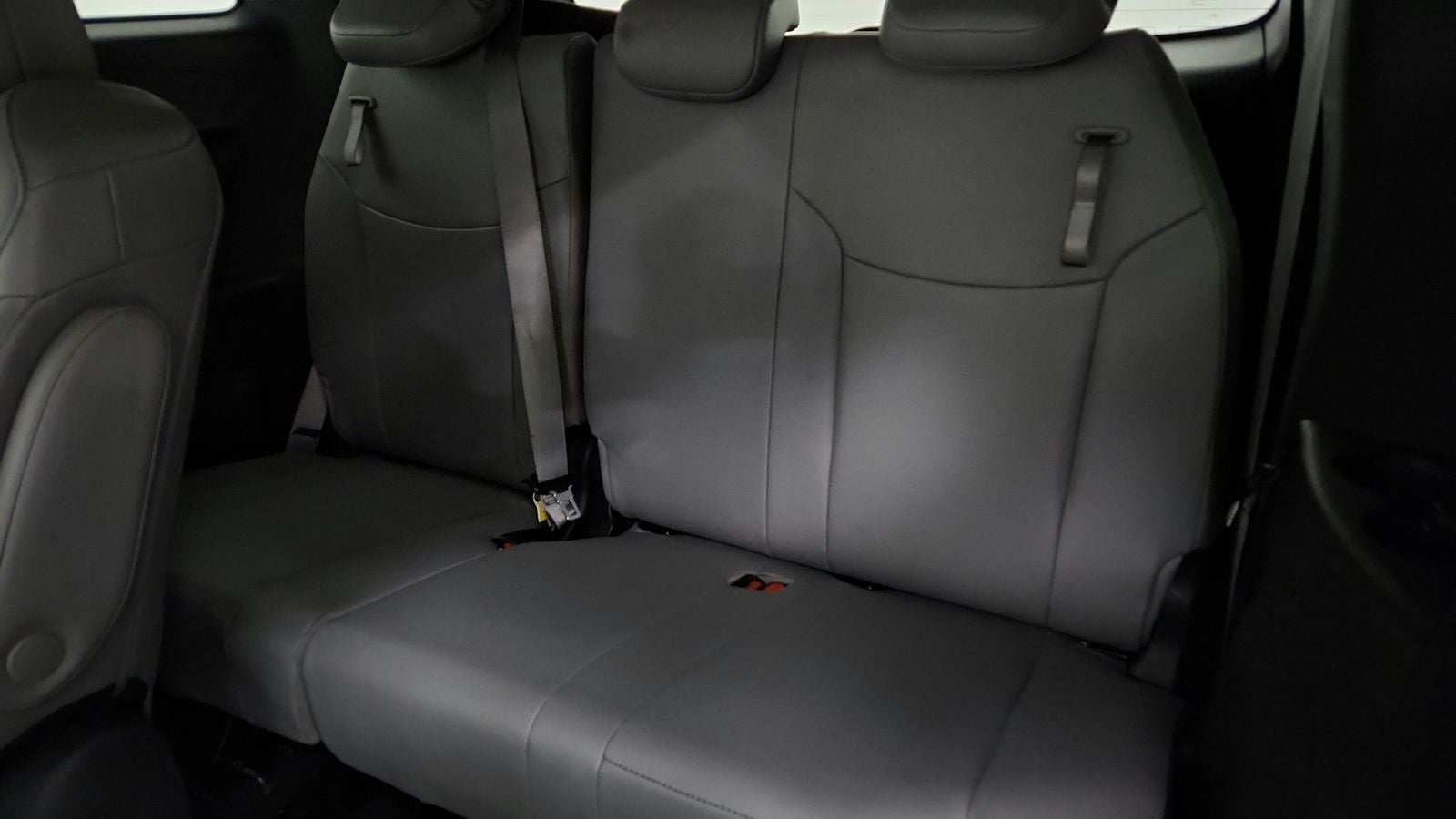 2025 Toyota Sienna XLE 7 Passenger