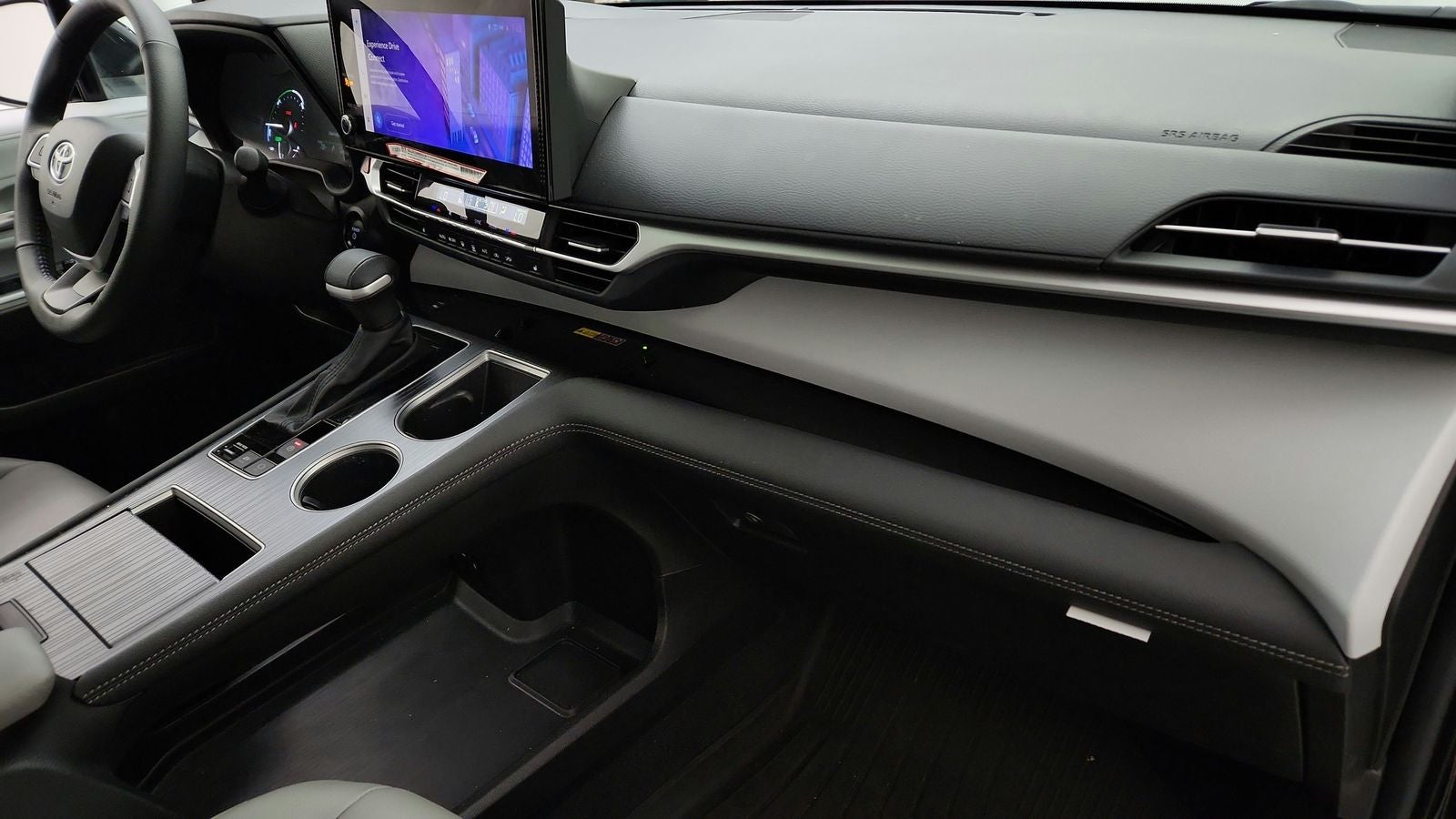2025 Toyota Sienna XLE 7 Passenger