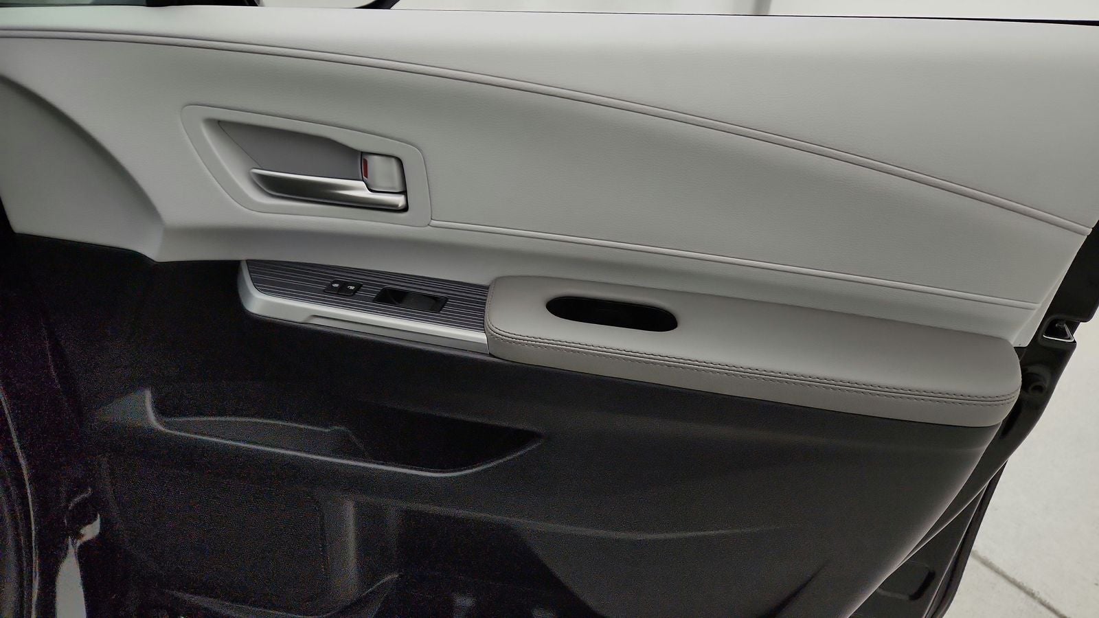 2025 Toyota Sienna XLE 7 Passenger