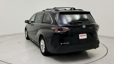2025 Toyota Sienna XLE 7 Passenger