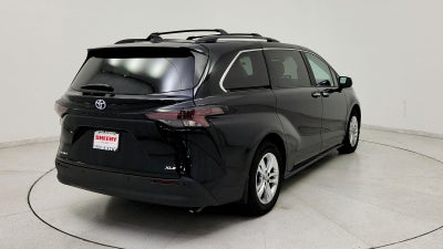 2025 Toyota Sienna XLE 7 Passenger
