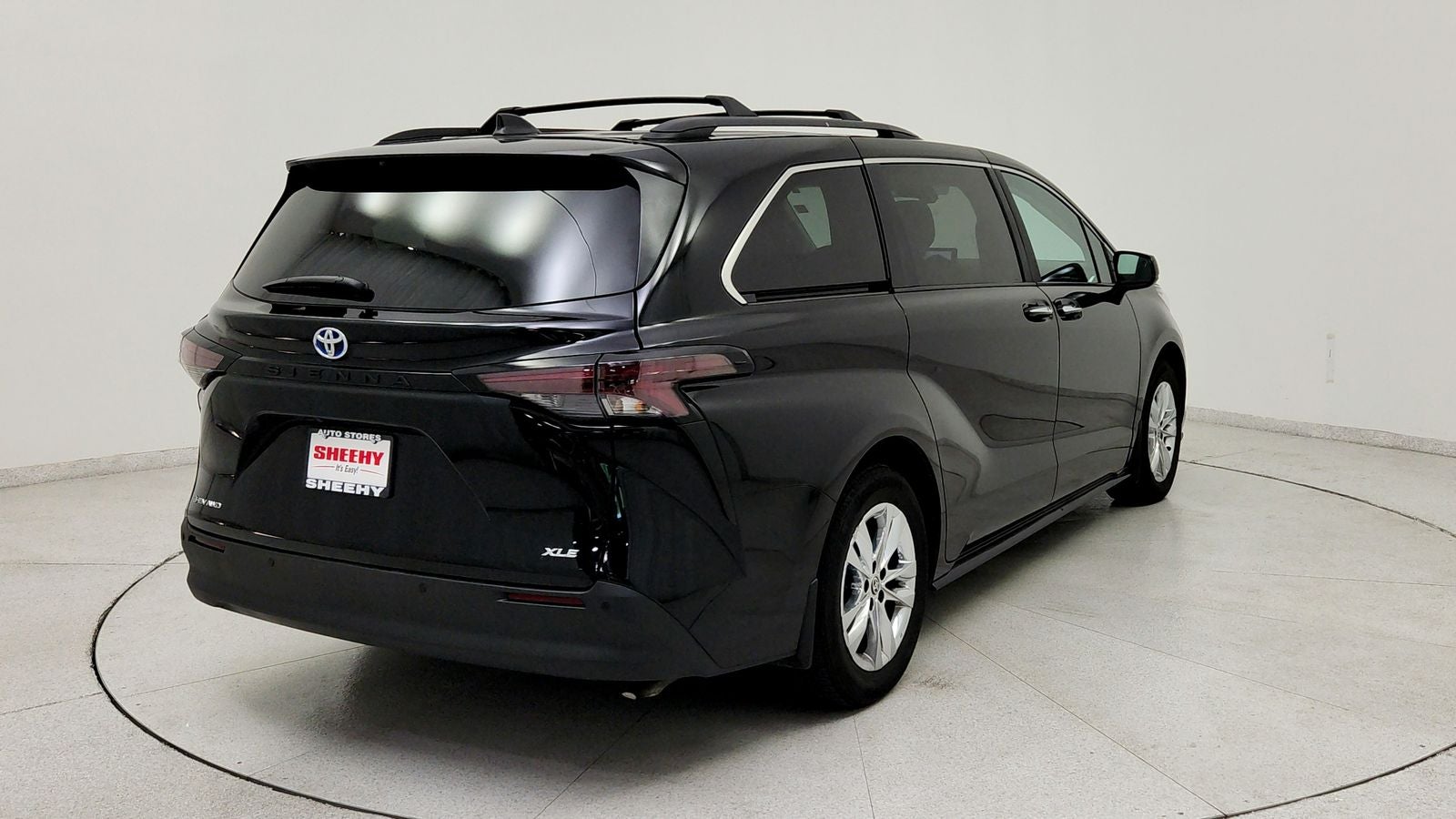 2025 Toyota Sienna XLE 7 Passenger