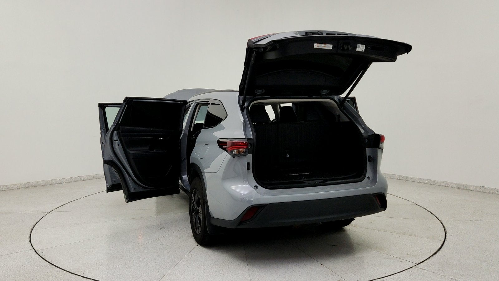 2024 Toyota Highlander Hybrid XLE